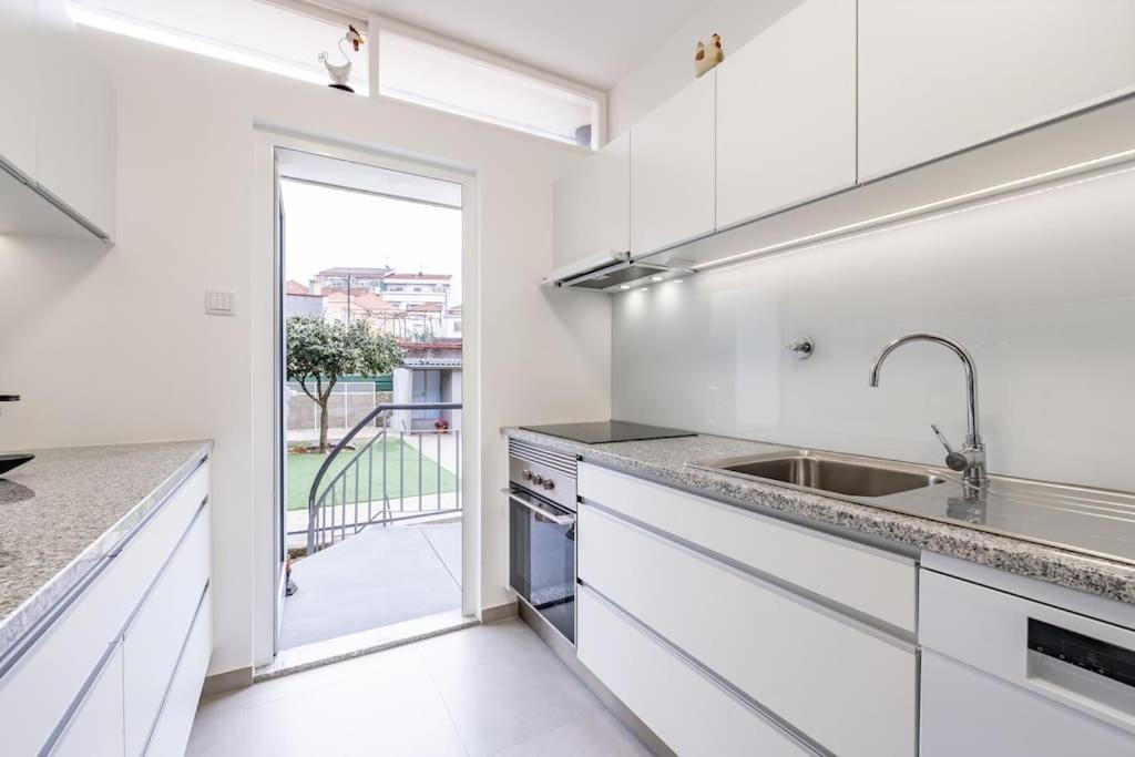 Viva Casa Do Galo Apartment Порто Екстериор снимка